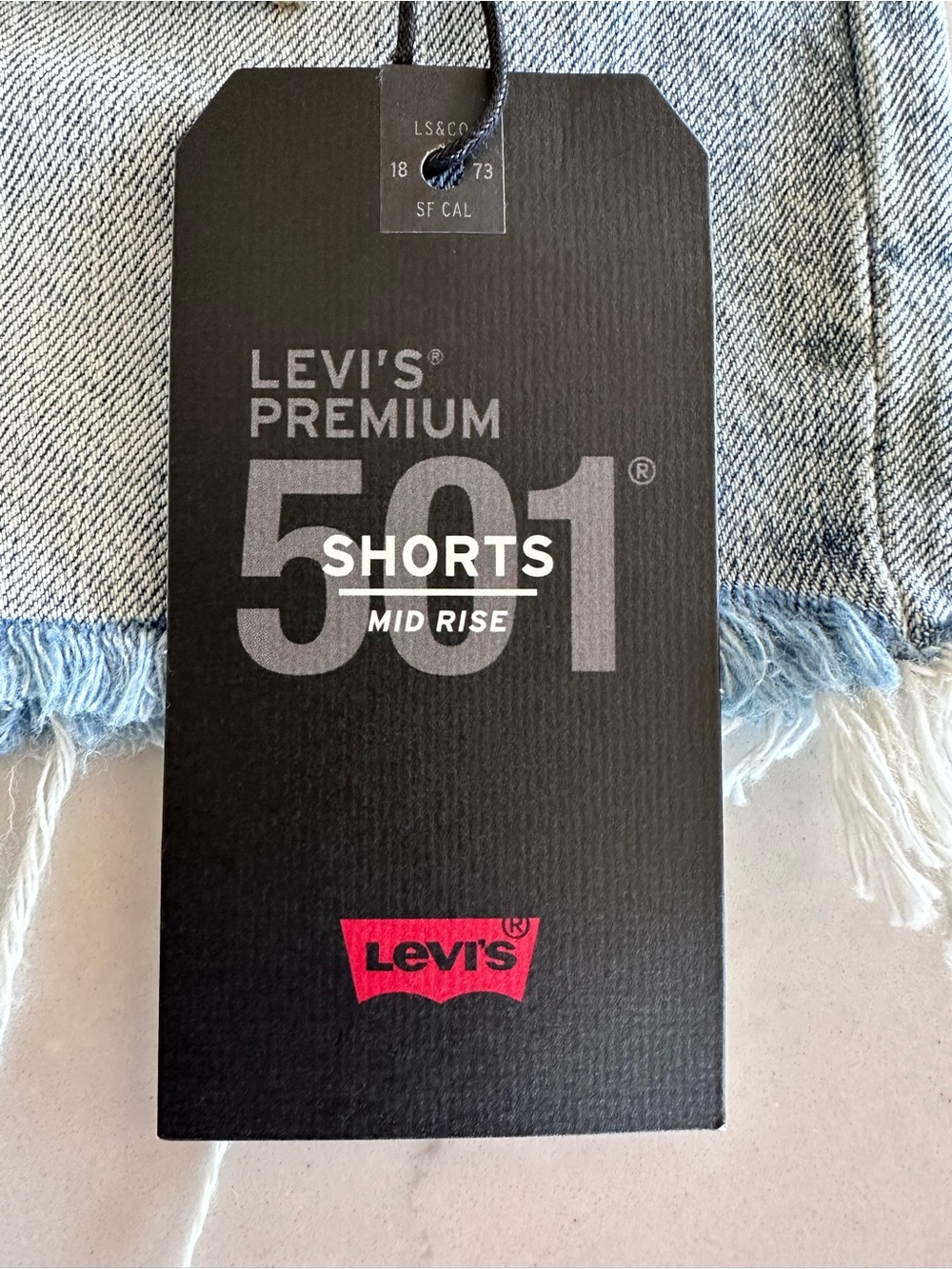 Levi's 501 Mid Rise Denim Shorts Button Fly 100% Cotton Cutoff Womens 32 NWTs - Picture 3 of 16